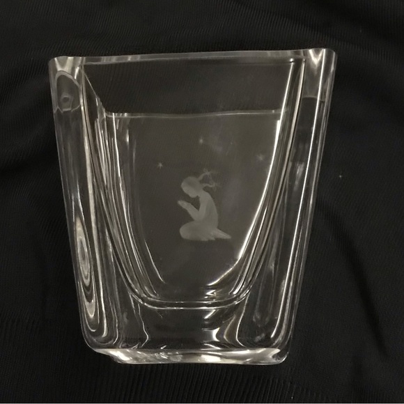 Vintage Skrufs Glasbruk Girl Praying Stars Vase - Picture 10 of 16